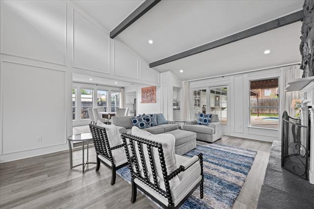 Building Photo - 3925 Greenhills Ct