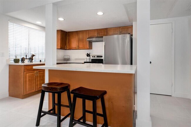 Building Photo - 14711 Barryknoll Ln