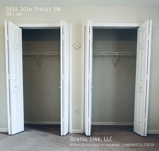 Building Photo - 3014 30th St SW