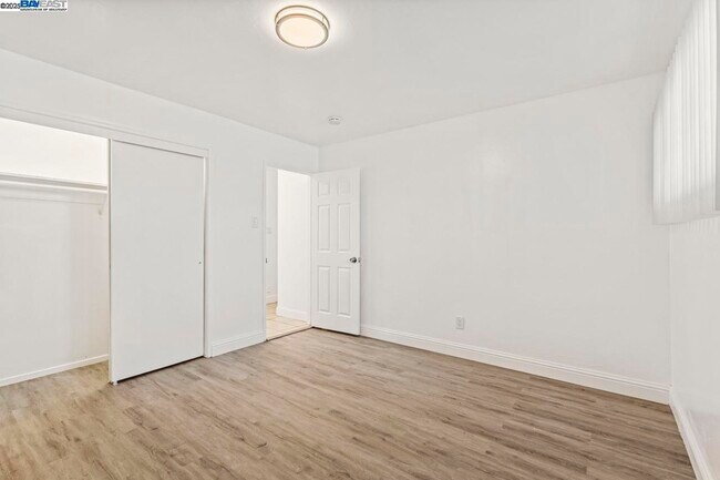 Building Photo - 1813 63rd St