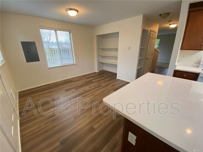 Building Photo - 5889 Cedar St