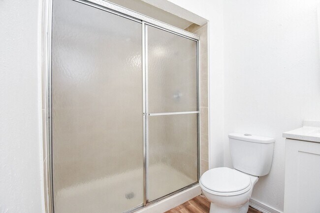 Building Photo - 6806 Gettysburg Dr