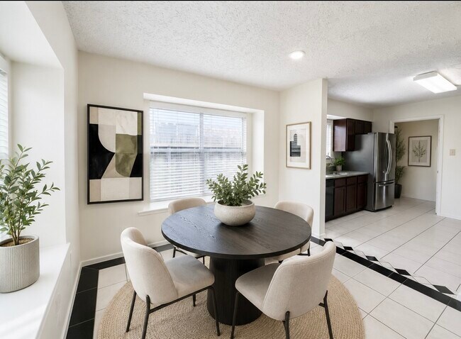 Building Photo - 503 Penwood Ct