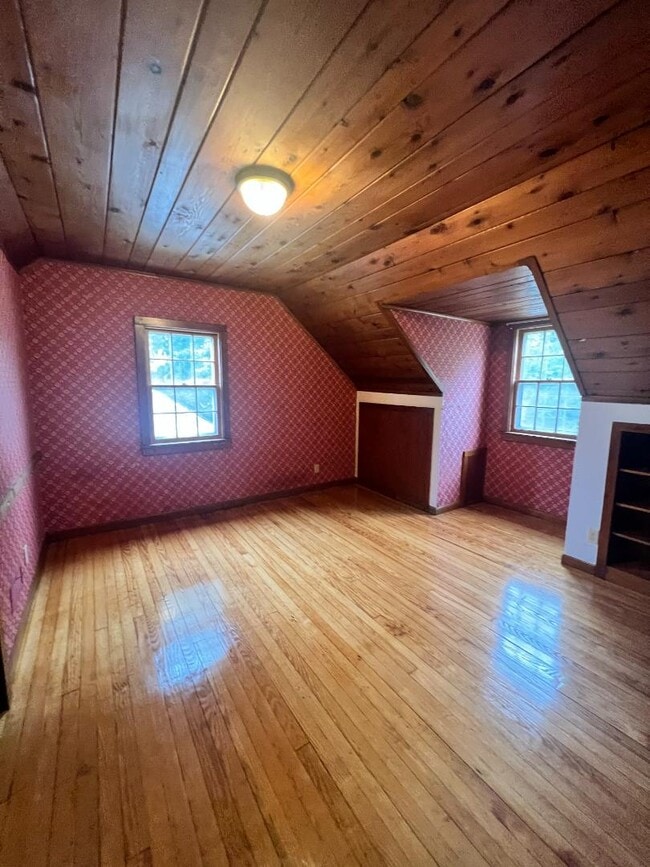 Building Photo - 2641 Eddy St