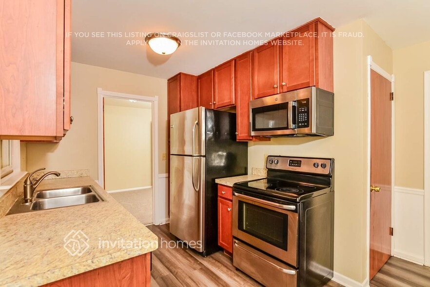 Building Photo - 8412 Grange Blvd