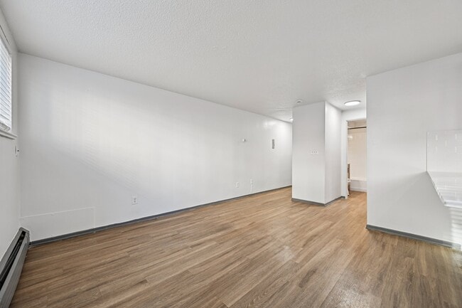 12-web-or-mls-1545 Quitman St Unit 7-S1612-006 - The Sloan