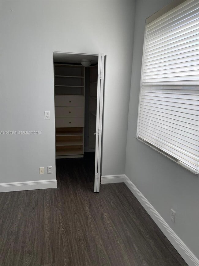 Building Photo - 2145 SW 150th Ave