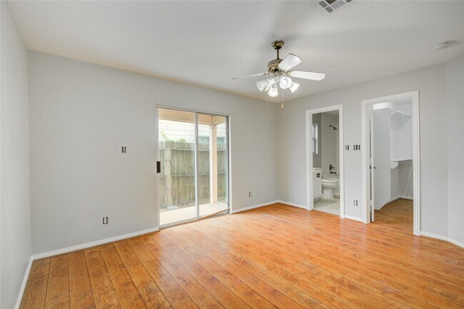 Building Photo - 12409 Urban Dale Ct