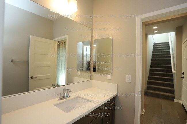 Building Photo - 2041 N Orange Olive Rd