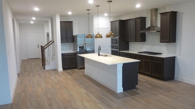 Building Photo - 11904 Paseo de los Lagos Ln