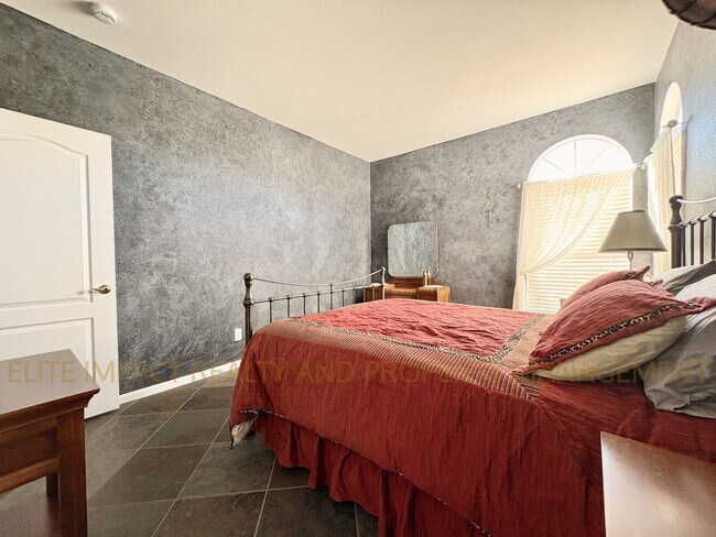 Building Photo - 65091 E Diamond Ridge Ct