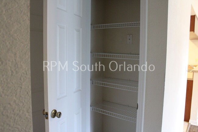 Building Photo - $600 OFF RENT SECOND MONTH !!!!!! 2 BED/ 2...