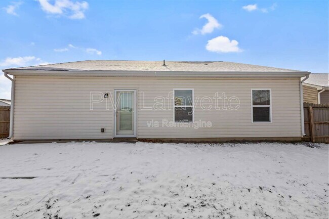 Building Photo - 3350 Marlton Ct