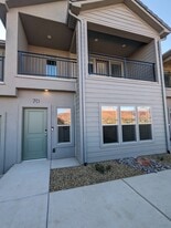 Building Photo - 350 W Old Highway 91