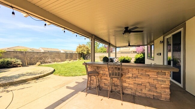 Building Photo - BEAUTIFUL SINGLE-FAMILY HOME IN BLACKSTONE IN EDH!