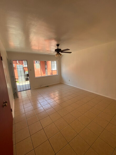Building Photo - 6138 Malabar St