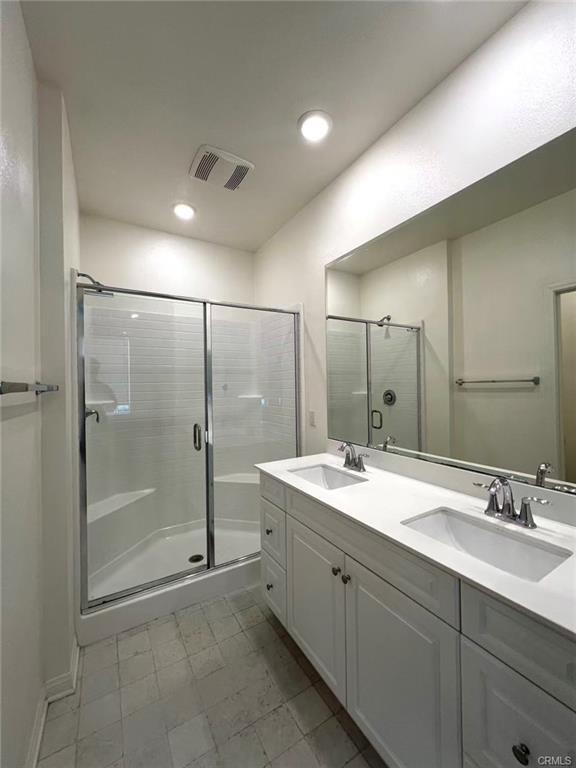 Building Photo - 231 Steely
