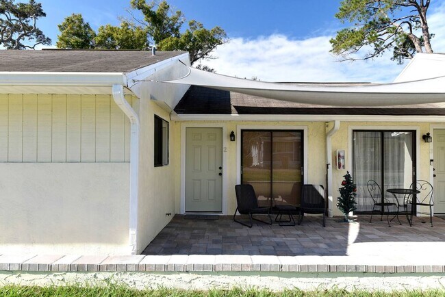 Building Photo - 580 Skinner Blvd