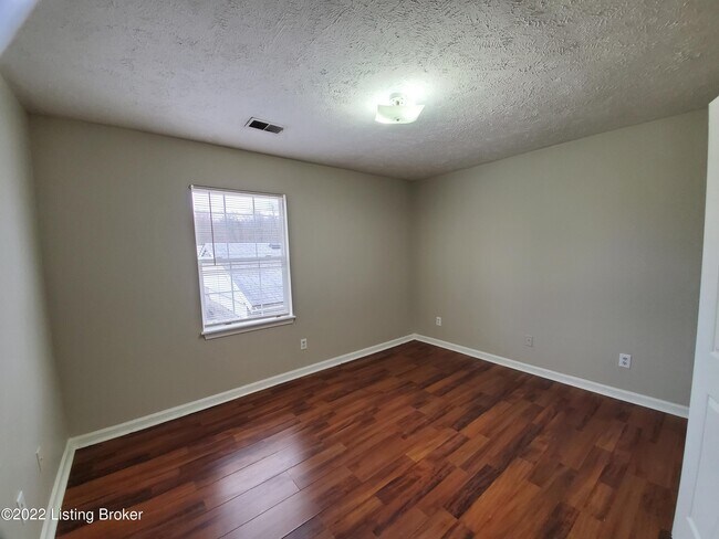 Building Photo - 1704 Stallings Ave