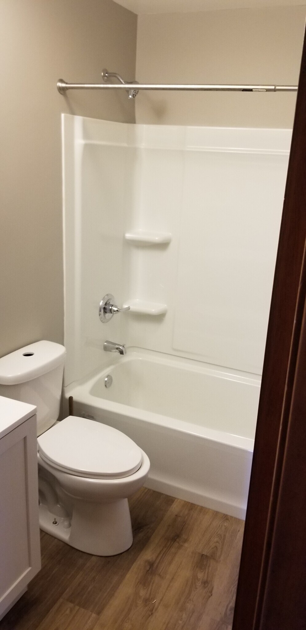 Building Photo - 306 Sycamore St