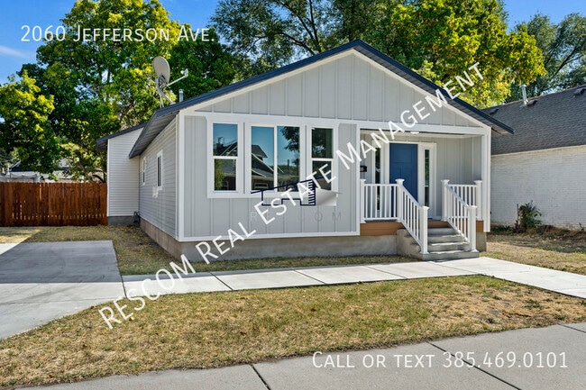 Primary Photo - 2060 Jefferson Ave