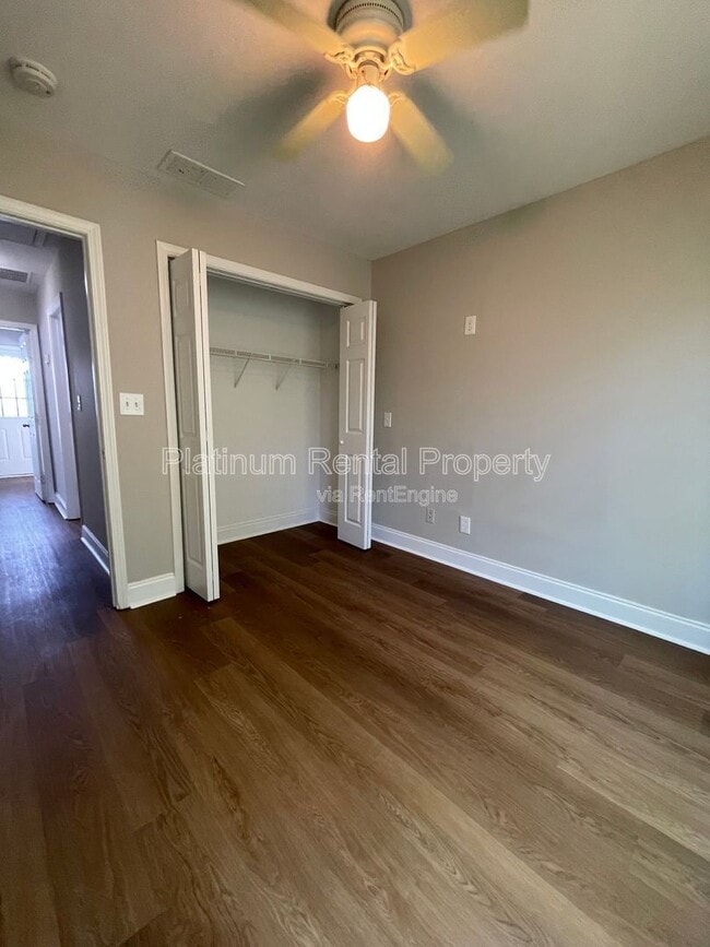 Building Photo - 1135 Coleman St SW