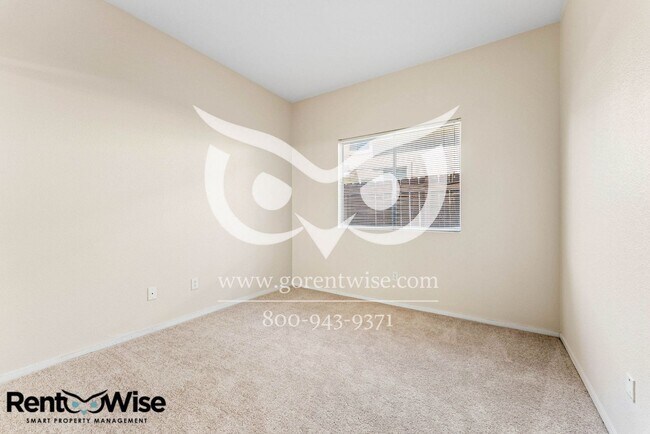 Building Photo - 406 Grenadine Way