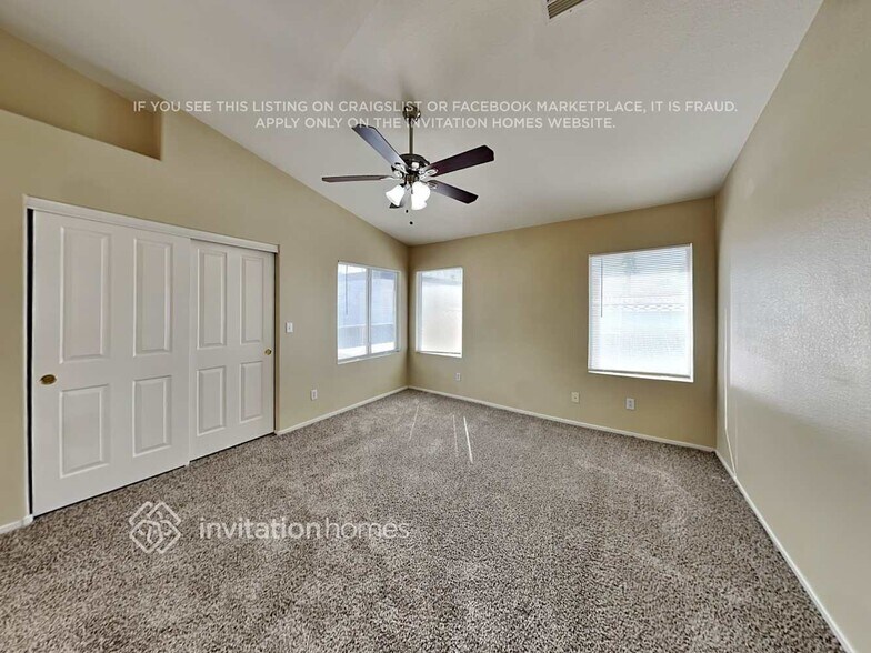 Building Photo - 2537 Parker James Ave