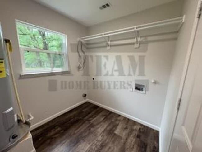 Building Photo - Cute 2 Bed 1 Bath home for rent!