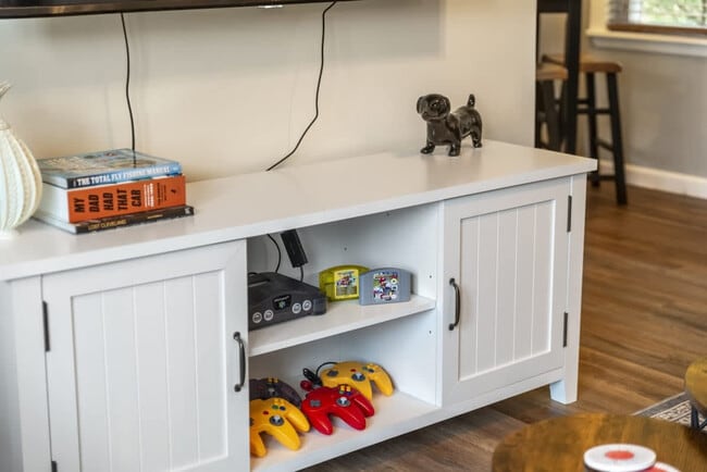 Building Photo - 16806 Pilgrim Ave