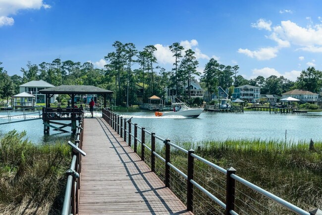 Building Photo - PERFECT LOCATION @ ST. JAMES PLANTATION