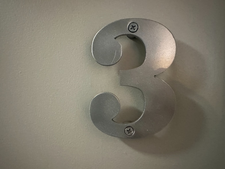 Building Photo - 529 54th St