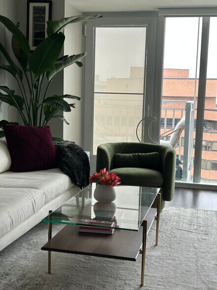 Building Photo - 925 N Fairfax St