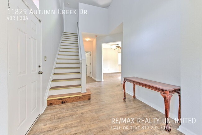 Building Photo - 11829 Autumn Creek Dr
