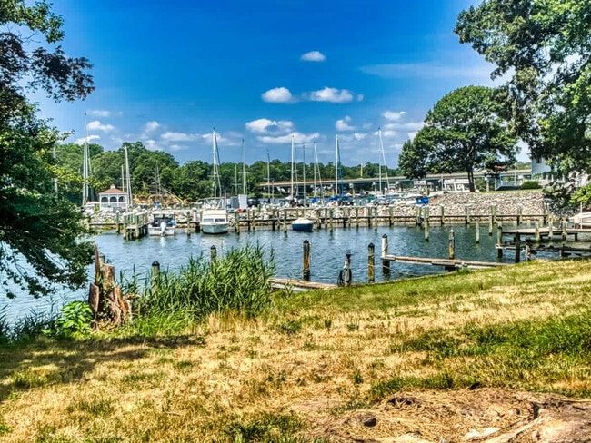 Building Photo - 24304 N Patuxent Beach Rd