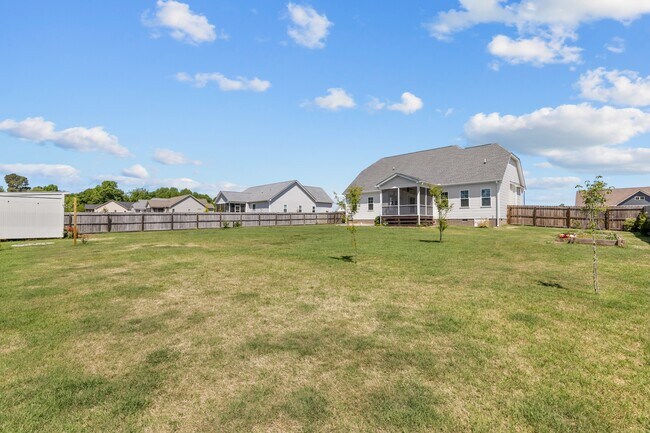 Building Photo - 36 Grazing Meadows Dr