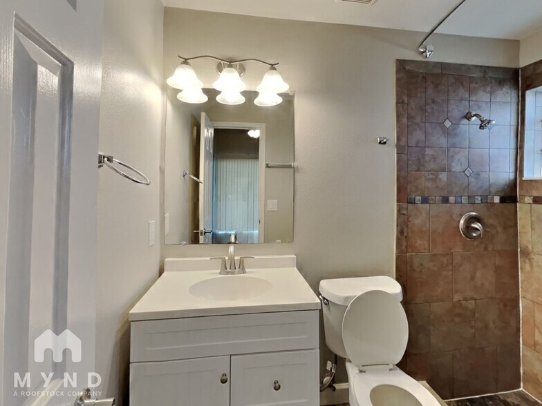 Building Photo - 12137 Pilot Ct