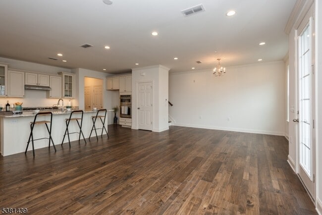 Building Photo - 5B Passe Ct