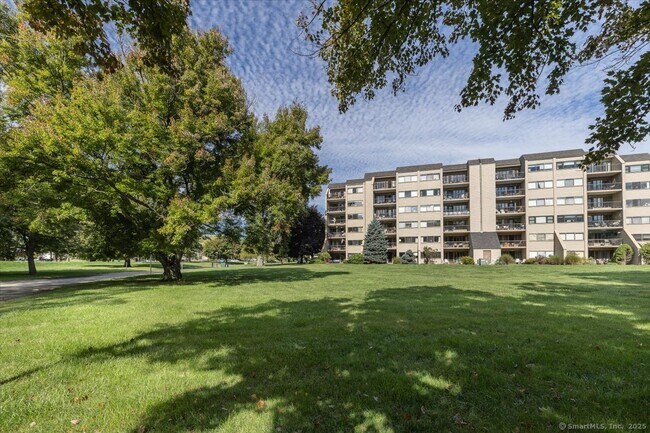 Building Photo - 85 Viscount Dr