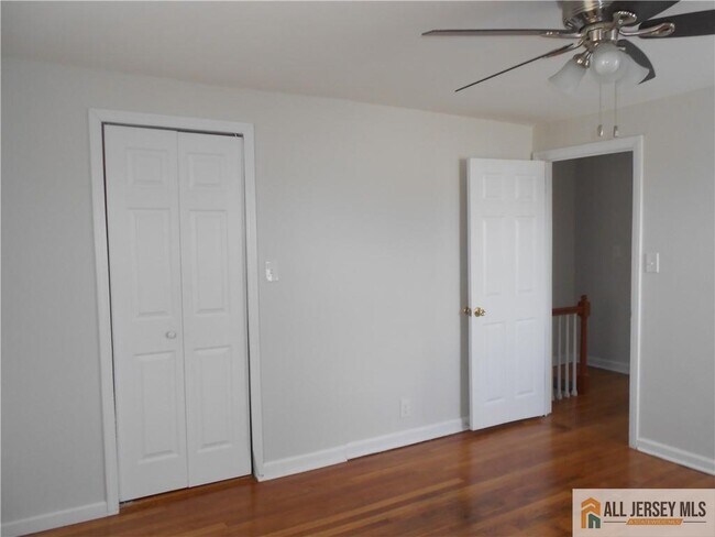 Building Photo - 431 Crows Mill Rd