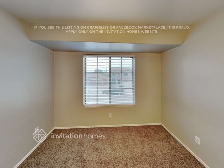 Building Photo - 27424 N 63rd Dr