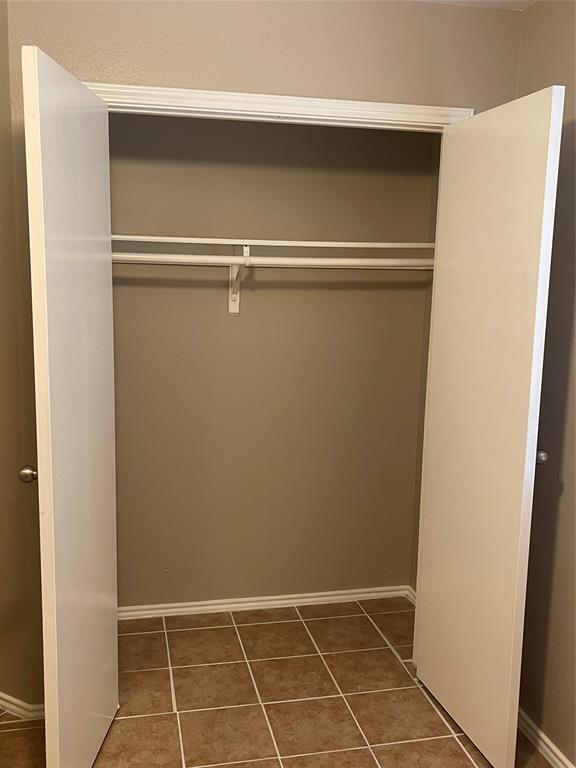 Building Photo - 830 Mica Ln