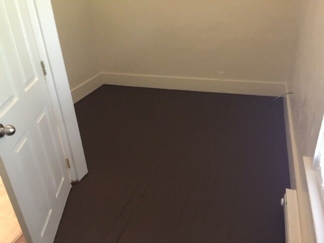 Building Photo - STATUS: AVAILABLE  | R25 | $1395