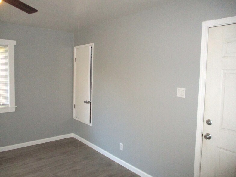 Building Photo - 326 V Street