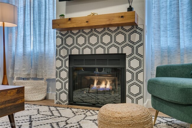 Building Photo - 75 N Valle Verde Dr