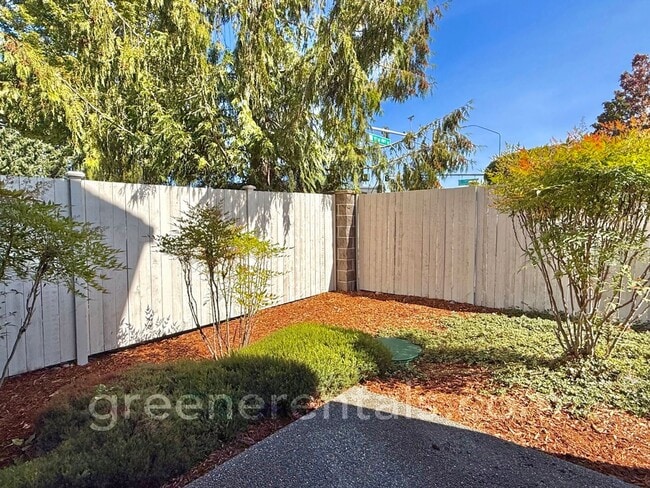 Building Photo - 2BR/2.5BA Condo in Horizon Pointe