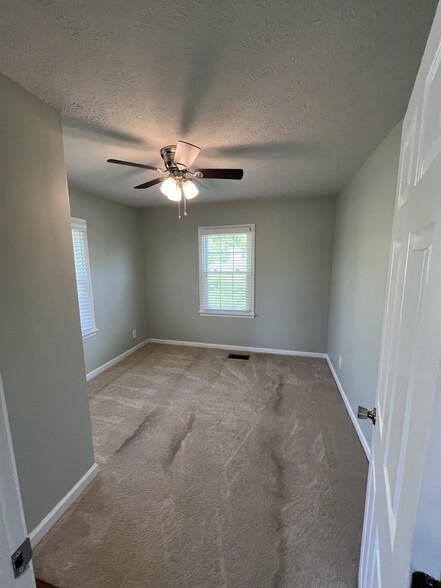 Building Photo - 1531 Catwalk Rd