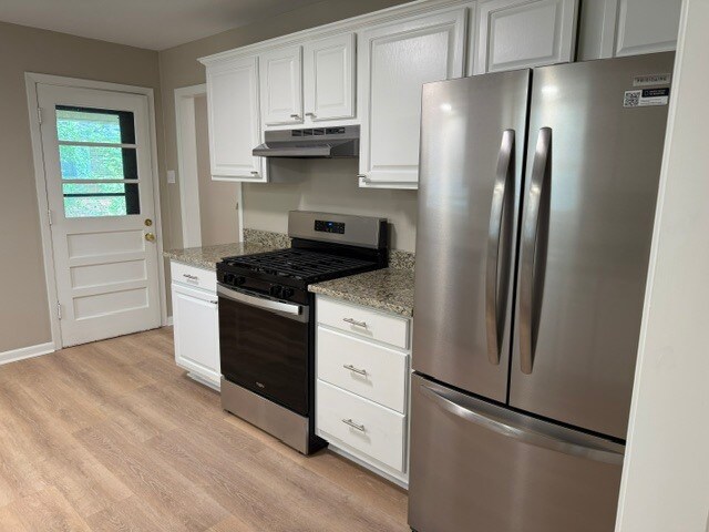 Building Photo - 1520 Crestwood Rd