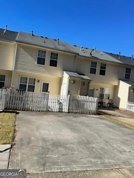 Building Photo - 4684 Liberty Square Dr