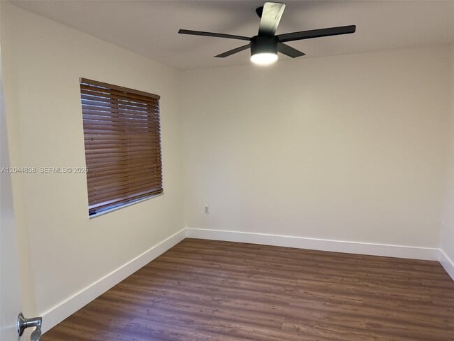 Building Photo - 9686 SW 138th Ave